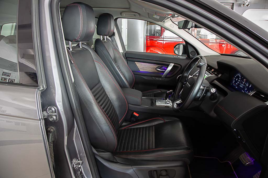 Land Rover Discovery Sport R-Dynamic SE