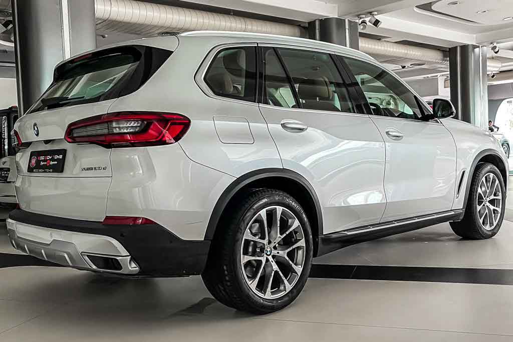 BMW X5 xdrive30d xline