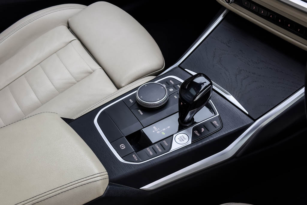 BMW 320Ld GRAN LIMOUSINE LUXURY LINE