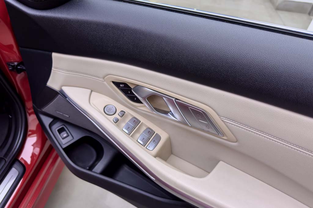 BMW 320Ld GRAN LIMOUSINE LUXURY LINE