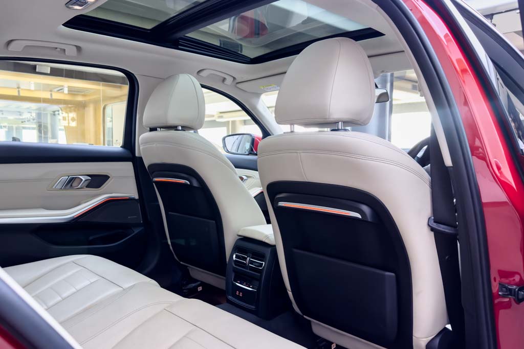 BMW 320Ld GRAN LIMOUSINE LUXURY LINE