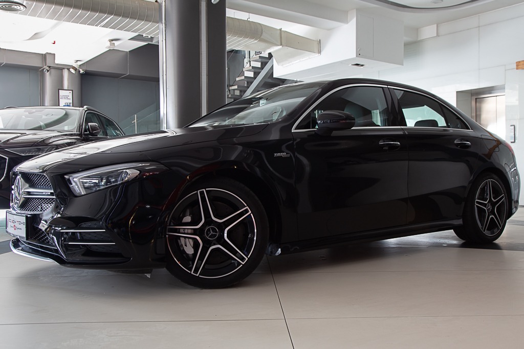 MERCEDES AMG A35 4MATIC