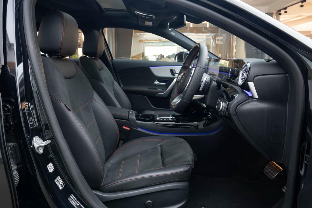 Mercedes Benz A35 AMG 