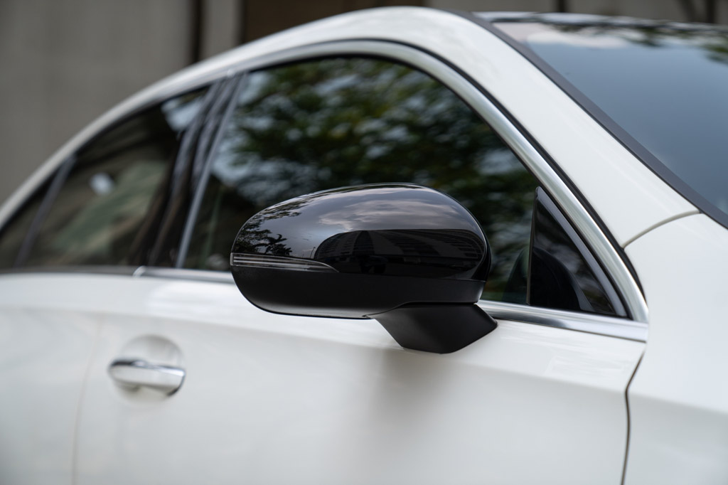 MERCEDES BENZ AMG A35 4MATIC LIMOUSINE