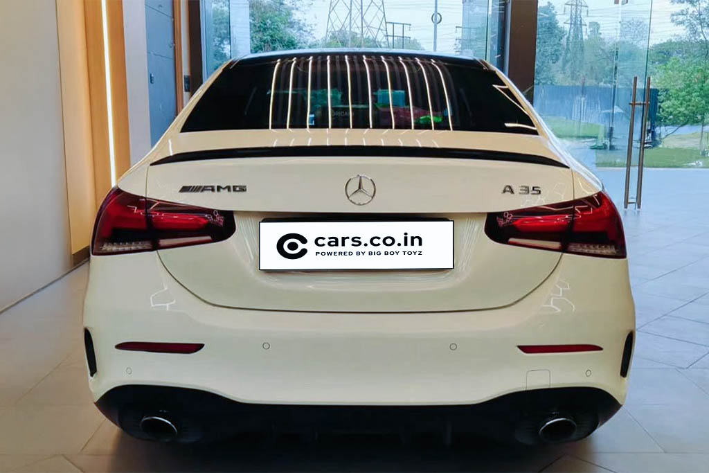 MERCEDES BENZ AMG A35 4MATIC LIMOUSINE