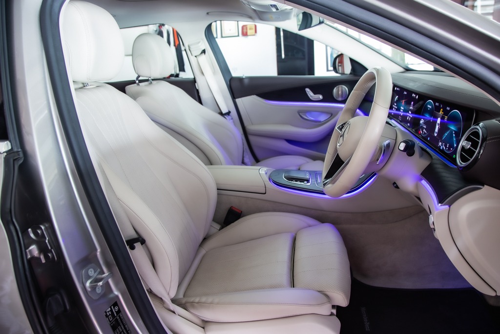 MERCEDES BENZ E220D EXCLUSIVE