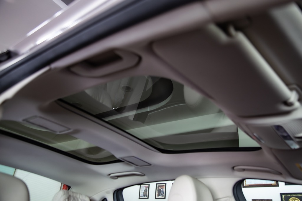 MERCEDES BENZ E220D EXCLUSIVE