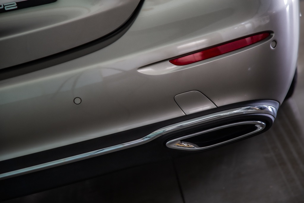 MERCEDES BENZ E220D EXCLUSIVE