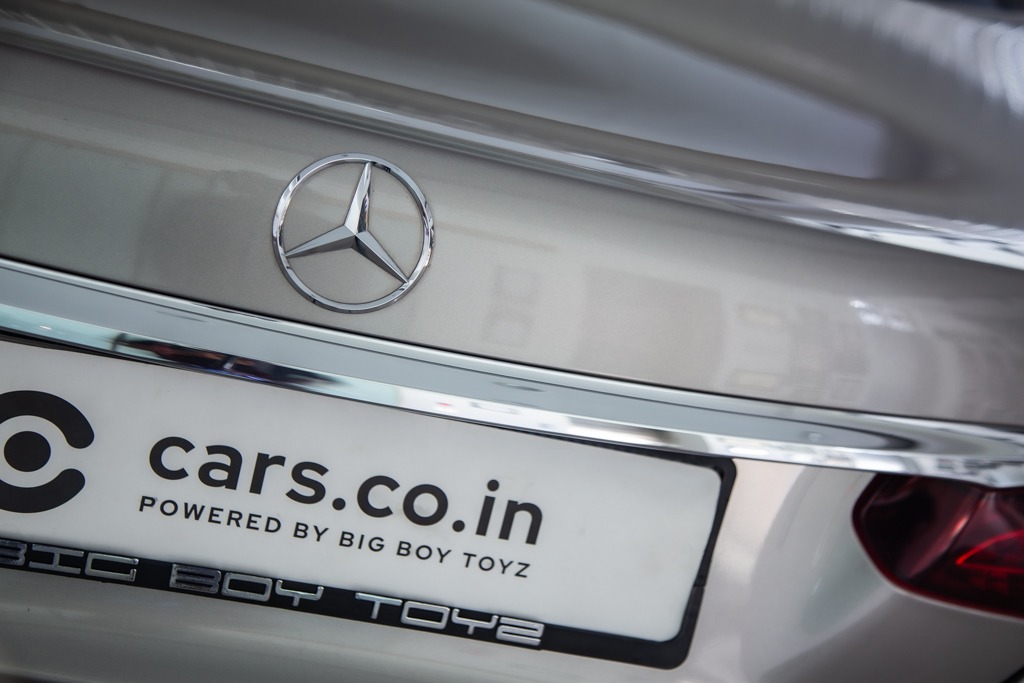 MERCEDES BENZ E220D EXCLUSIVE