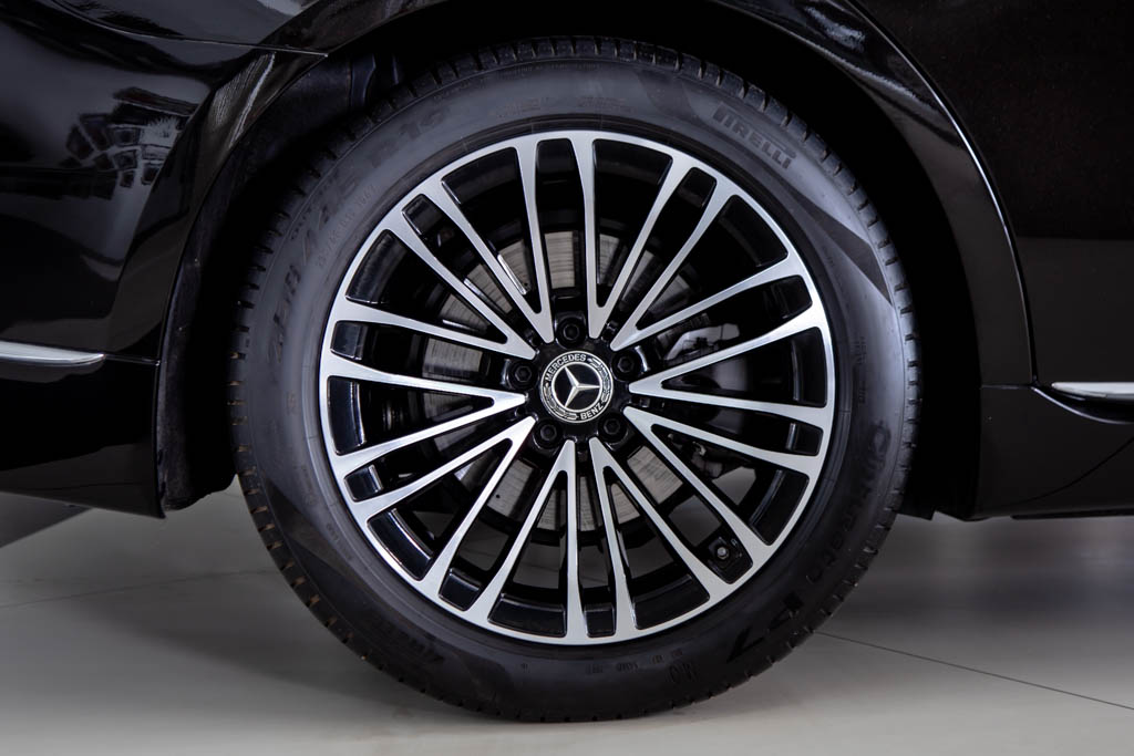 Mercedes Benz S350d SKD