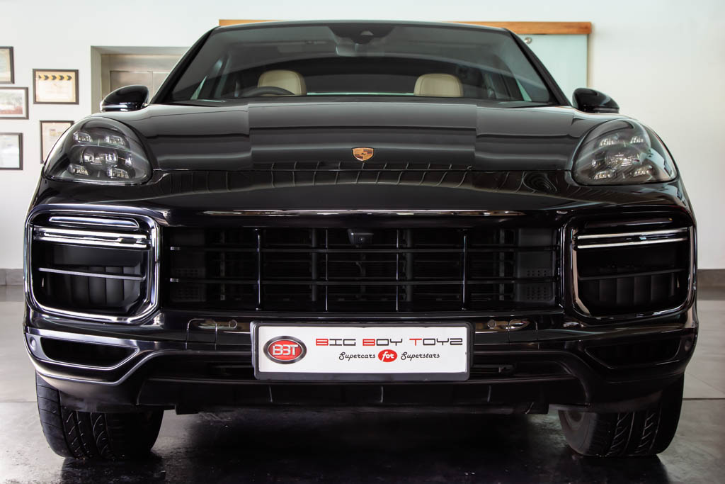 PORSCHE CAYENNE TURBO COUPE