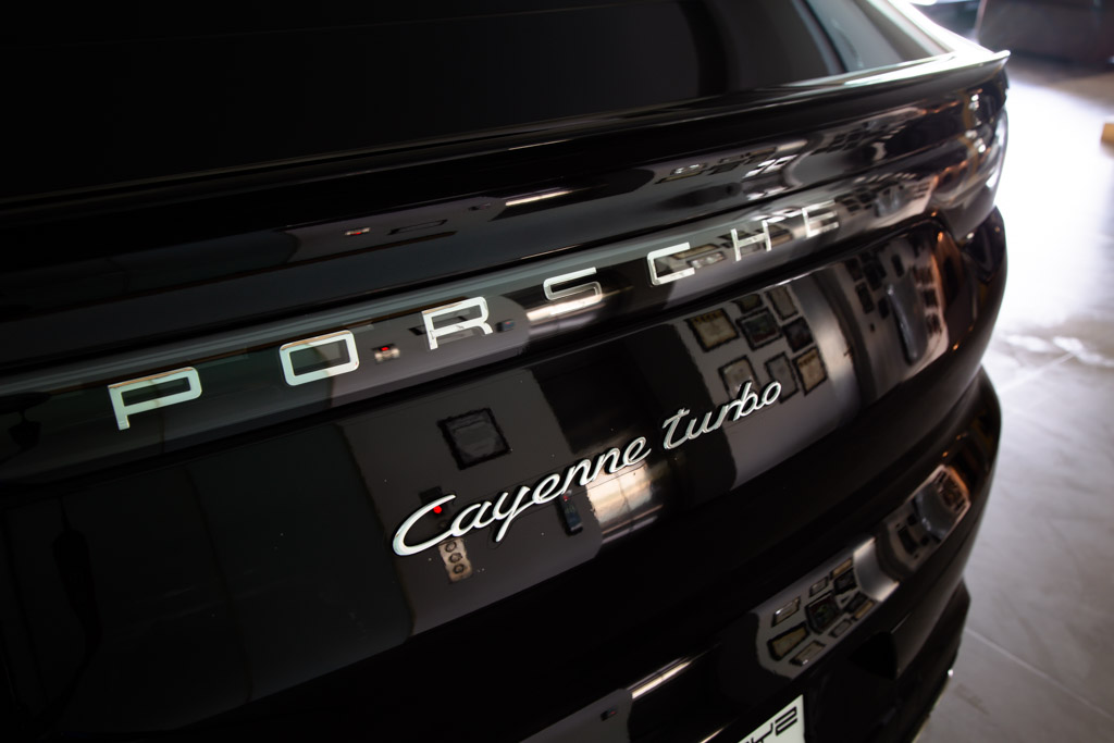 PORSCHE CAYENNE TURBO COUPE