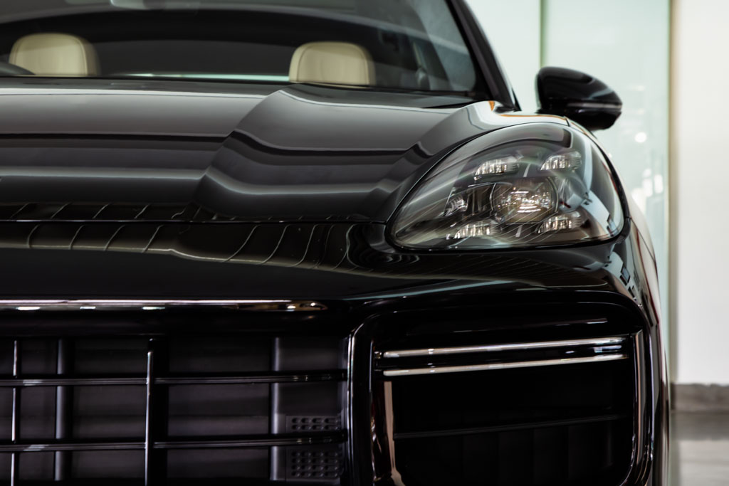 PORSCHE CAYENNE TURBO COUPE