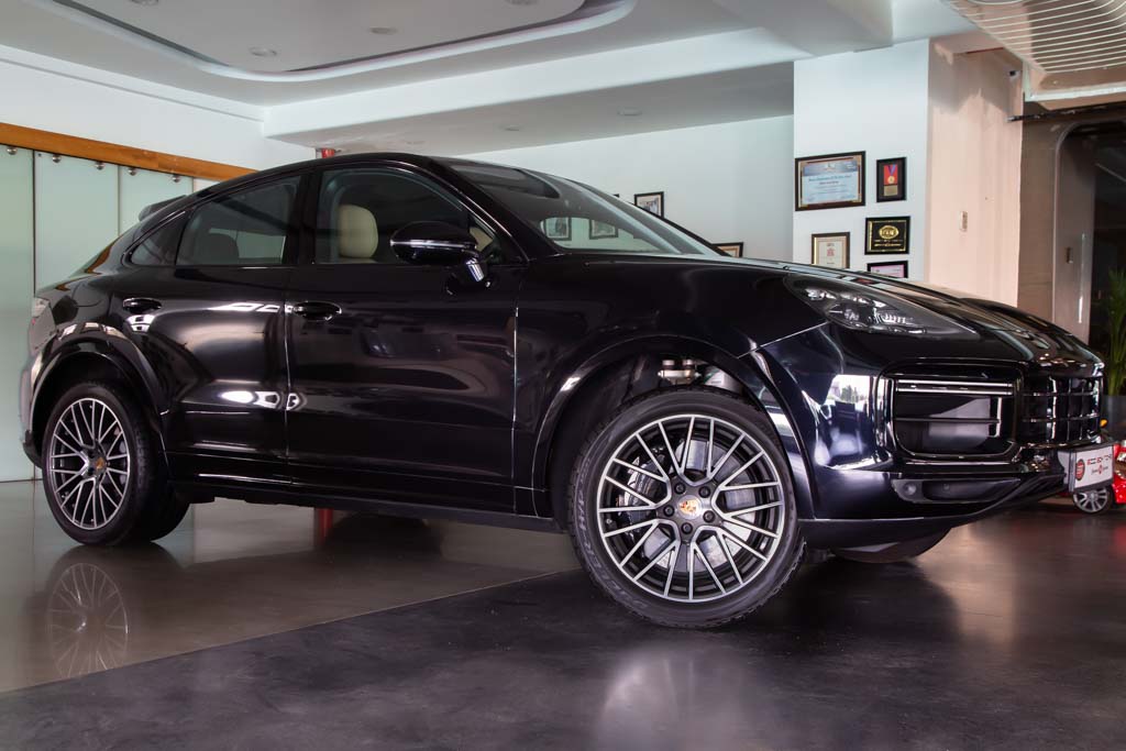 PORSCHE CAYENNE TURBO COUPE