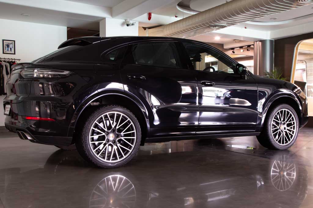 PORSCHE CAYENNE TURBO COUPE