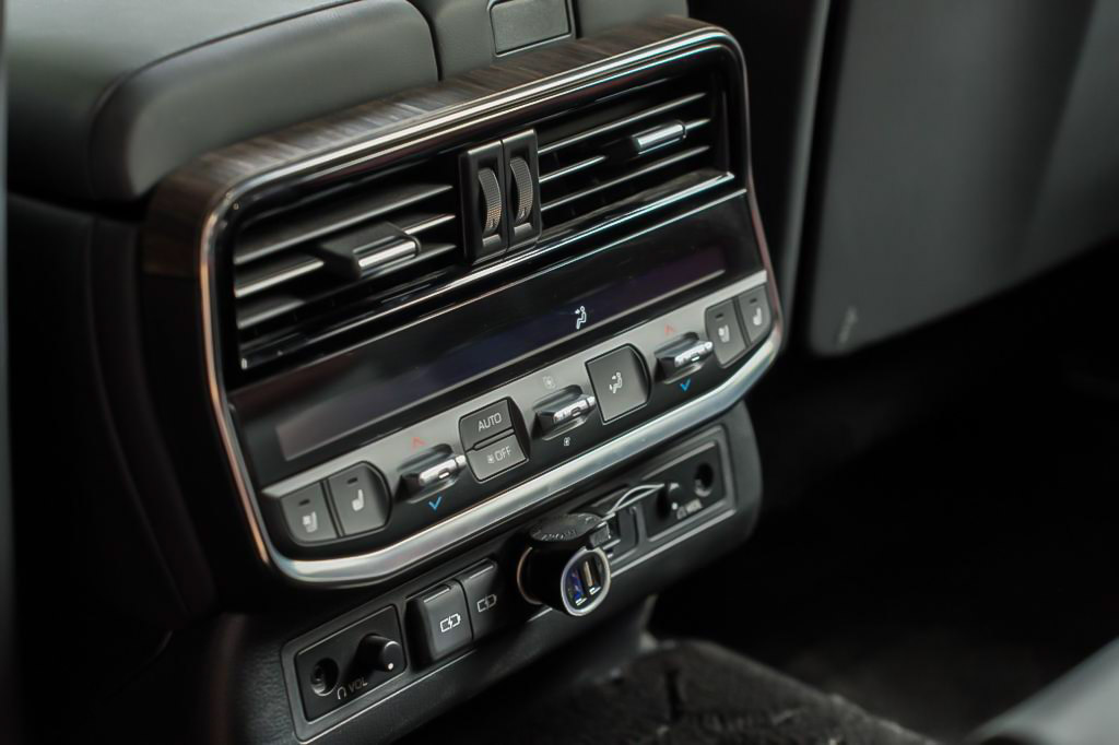 TOYOTA LAND CRUISER LC300