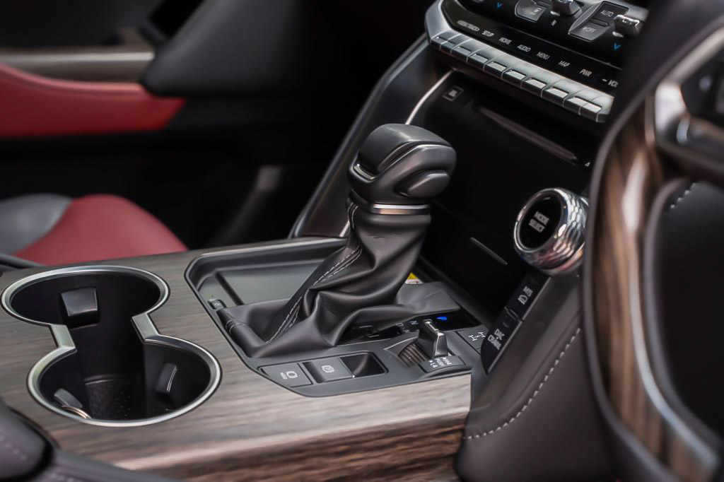 TOYOTA LAND CRUISER LC300