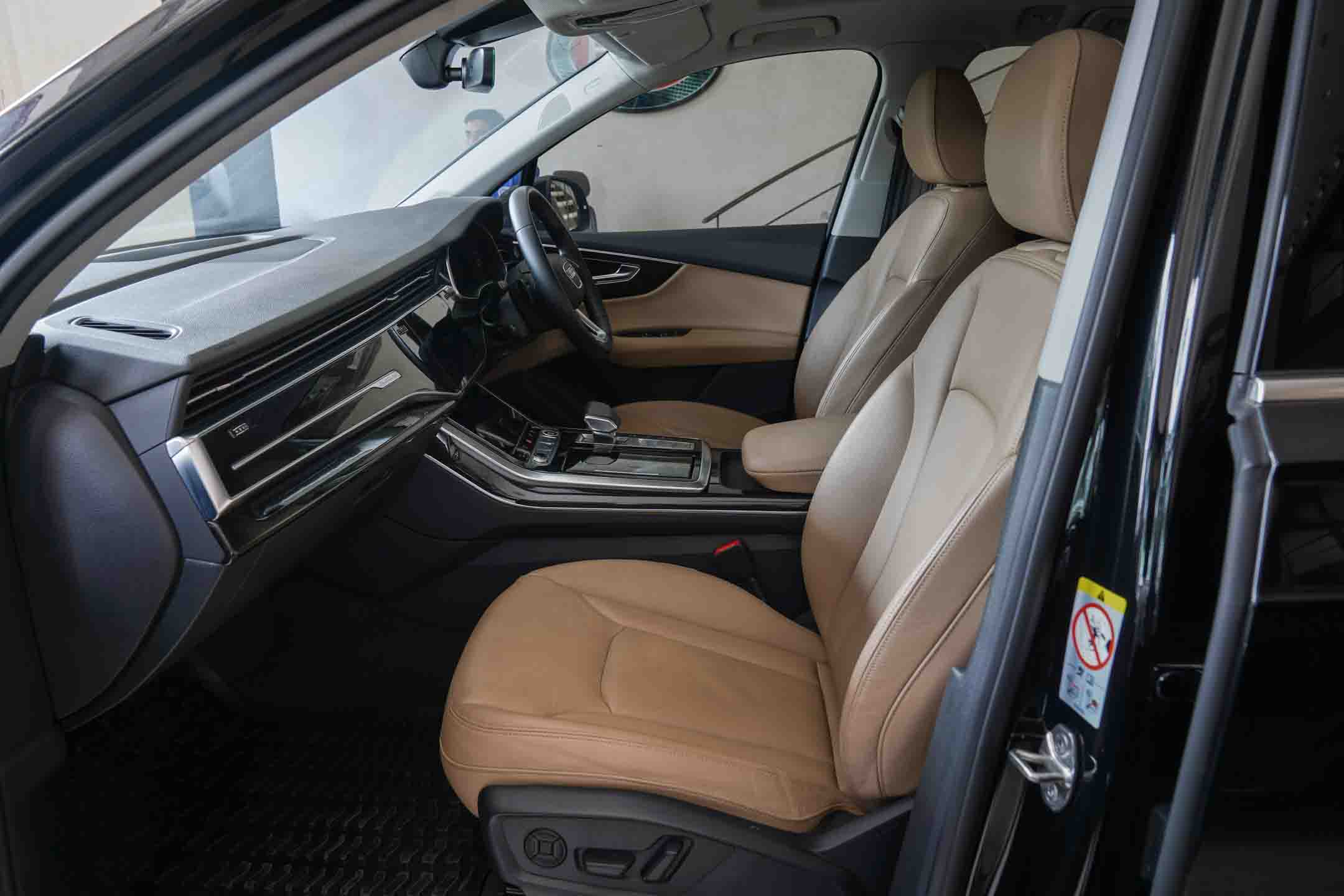 AUDI Q7 TECHNOLOGY 55 TFSI