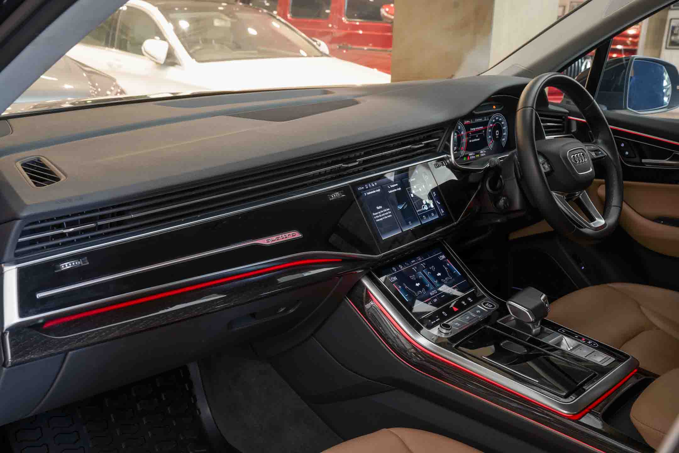 AUDI Q7 TECHNOLOGY 55 TFSI