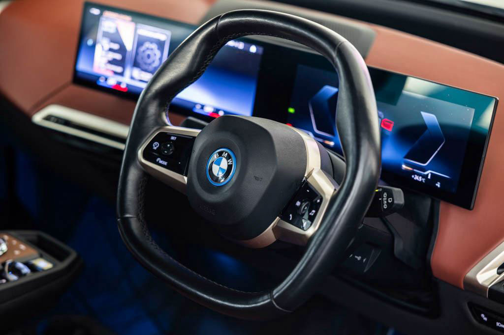 BMW IX XDRIVE40