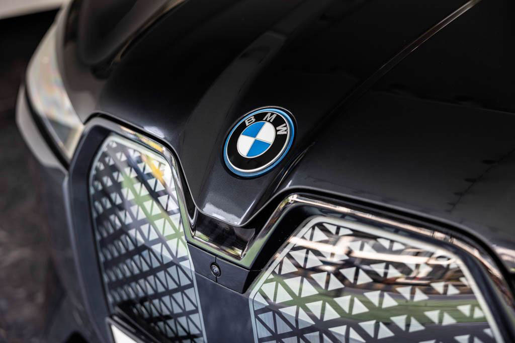 BMW IX XDRIVE40