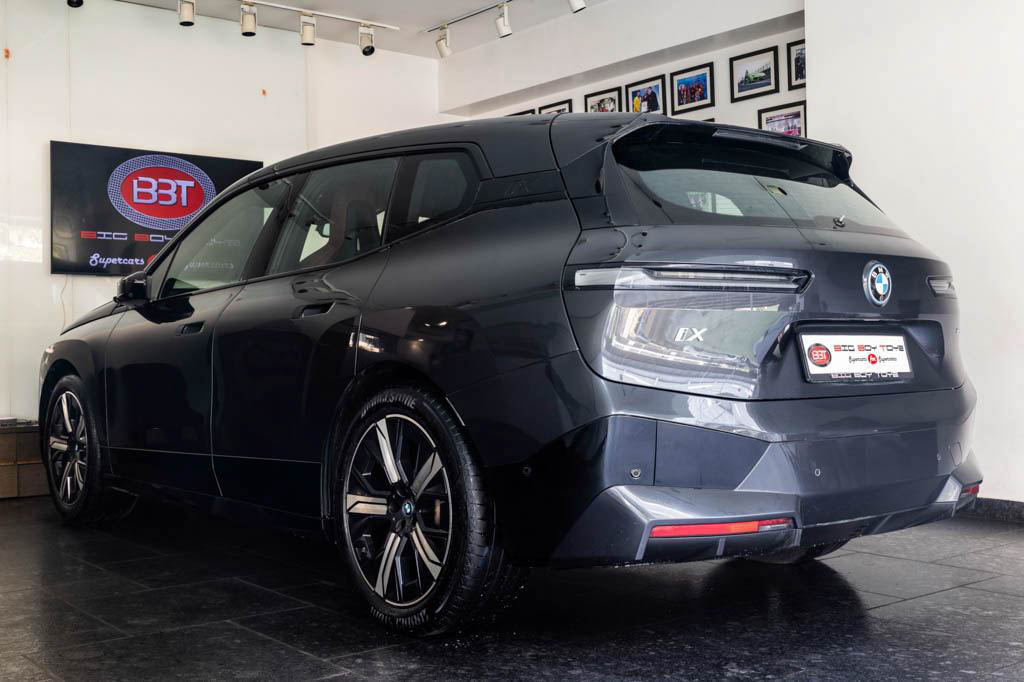 BMW IX XDRIVE40