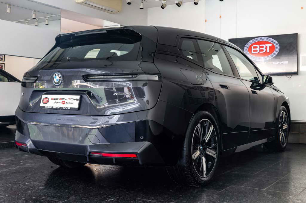 BMW IX XDRIVE40
