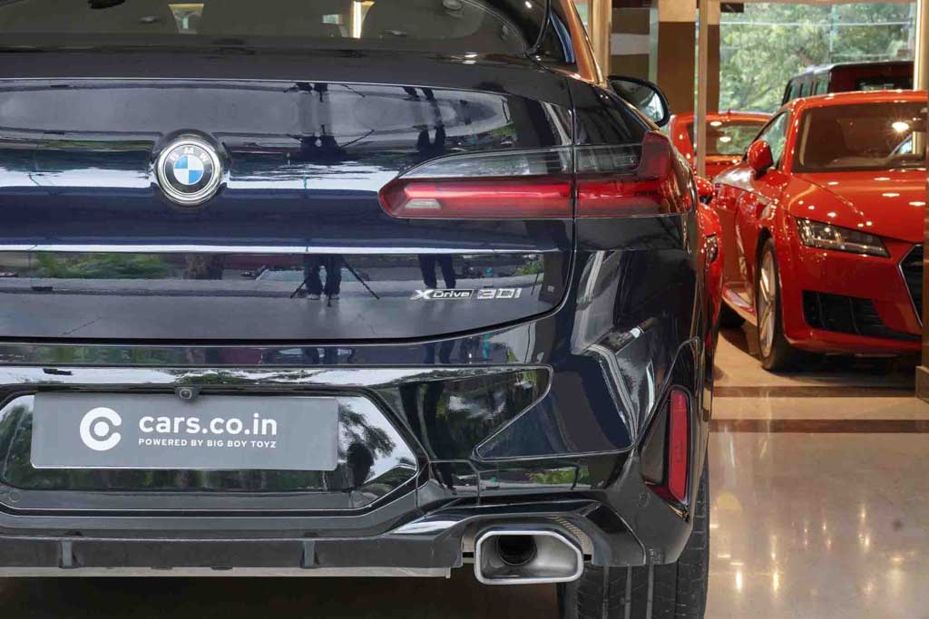 BMW X4 XDRIVE30d M SPORT X SILVER SHADOW EDITION