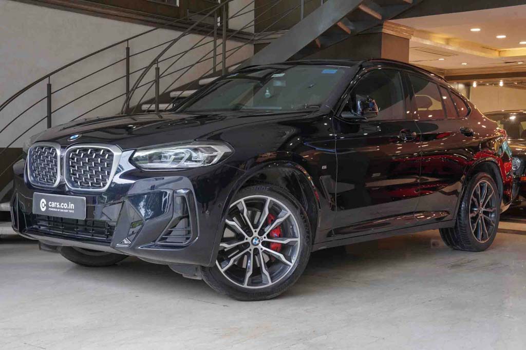 BMW X4 XDRIVE30d M SPORT X SILVER SHADOW EDITION