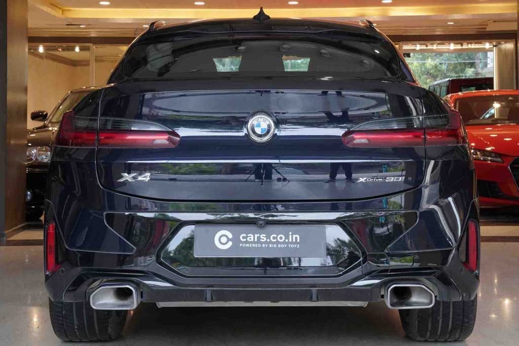 BMW X4 XDRIVE30d M SPORT X SILVER SHADOW EDITION