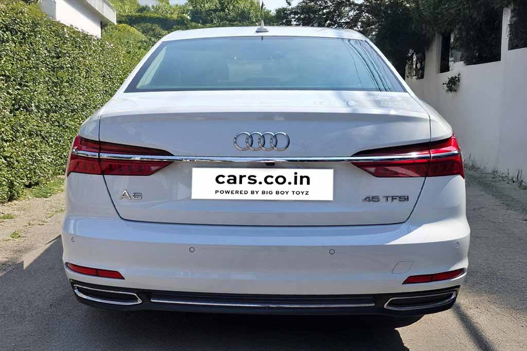 AUDI A6 45 TFSI Technology 