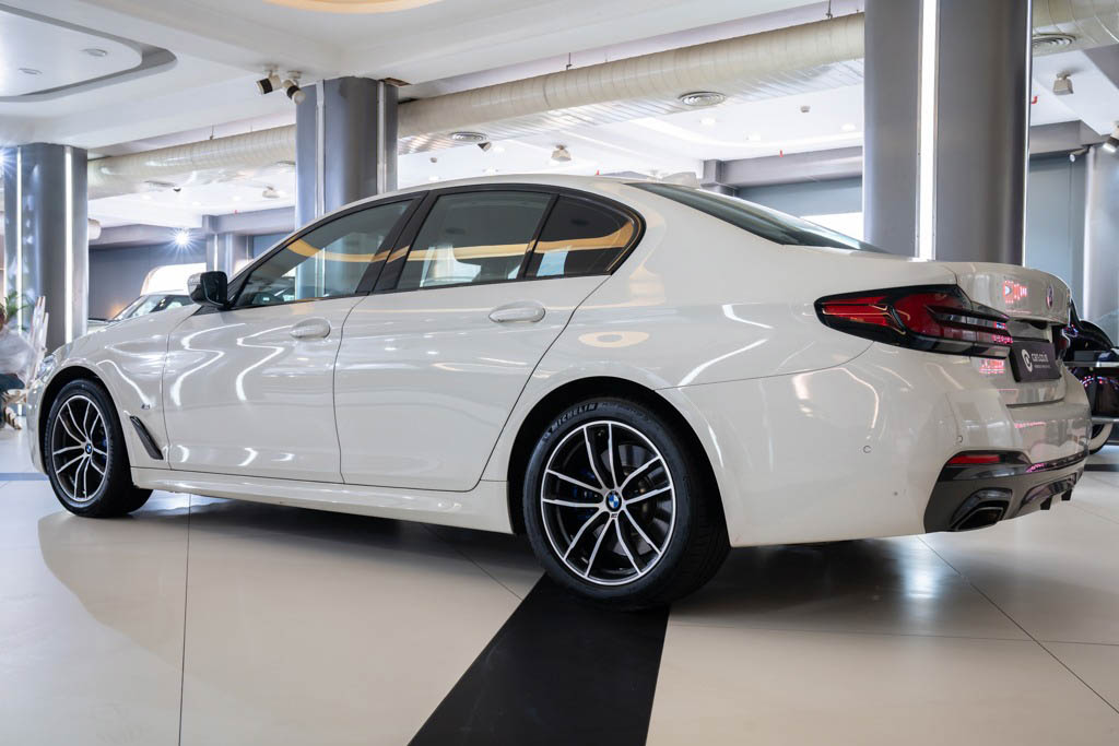 BMW 520D LCI M SPORT