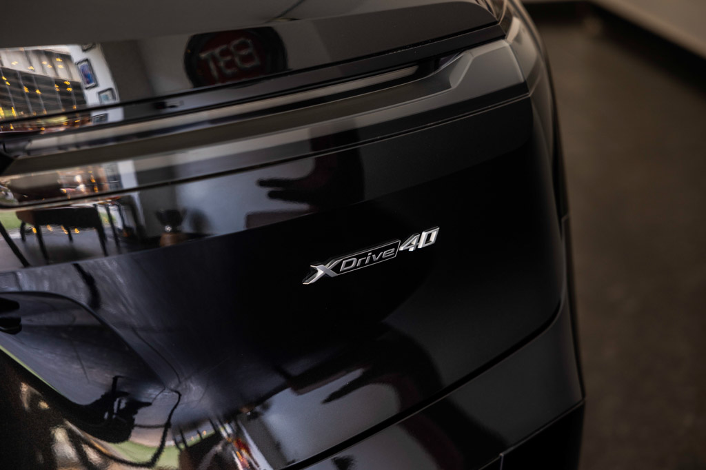 BMW IX xdrive40