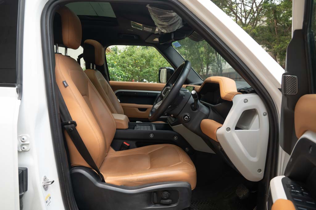 Land Rover Defender 110 P300 HSE