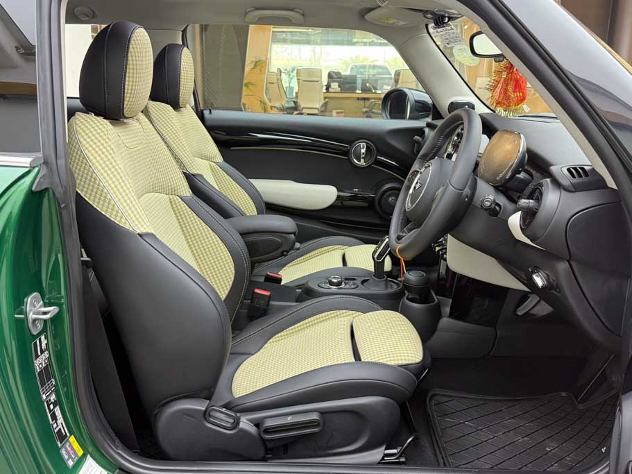 Mini Cooper SE 