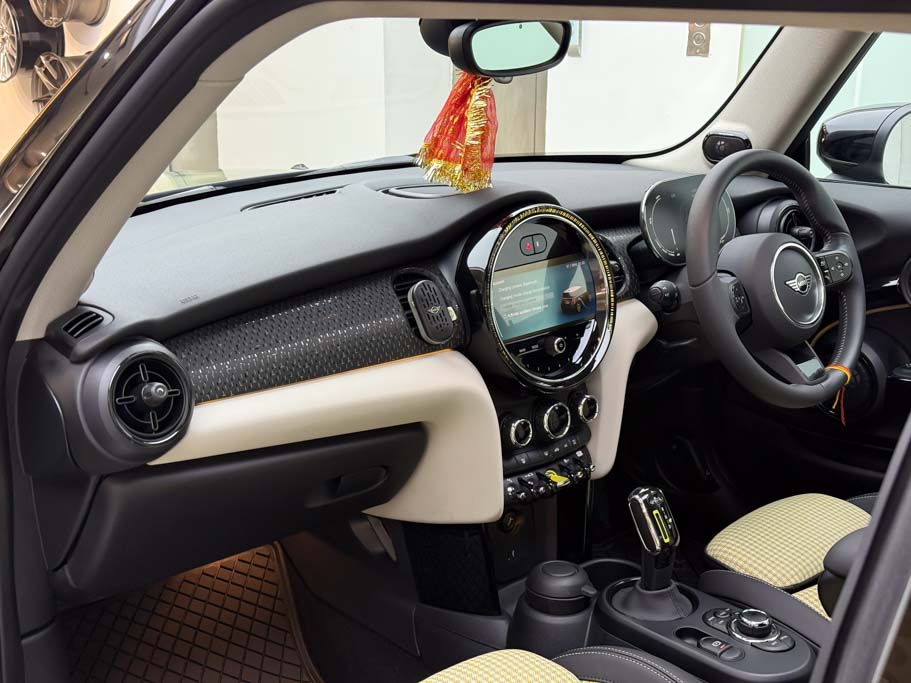 Mini Cooper SE 