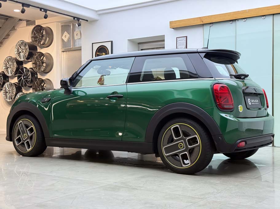 Mini Cooper SE 
