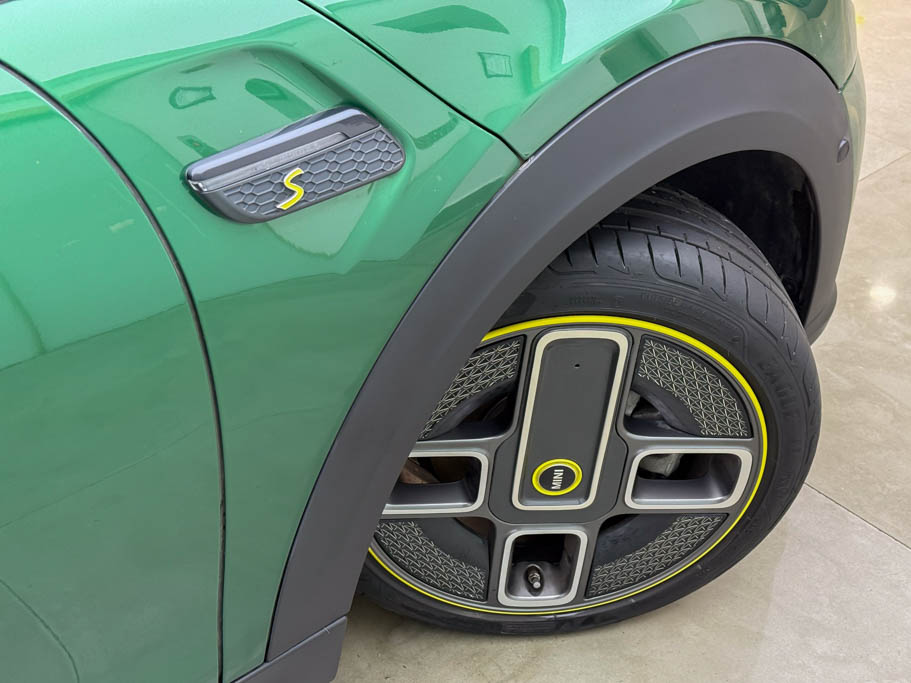 Mini Cooper SE 