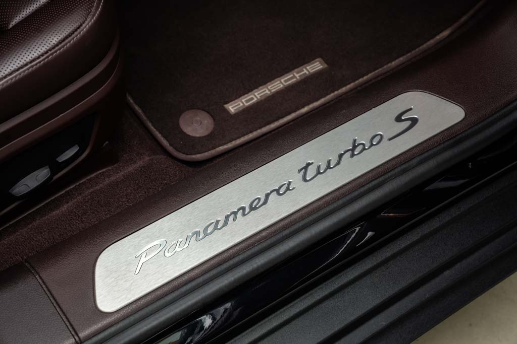 Porsche Panamera Turbo S