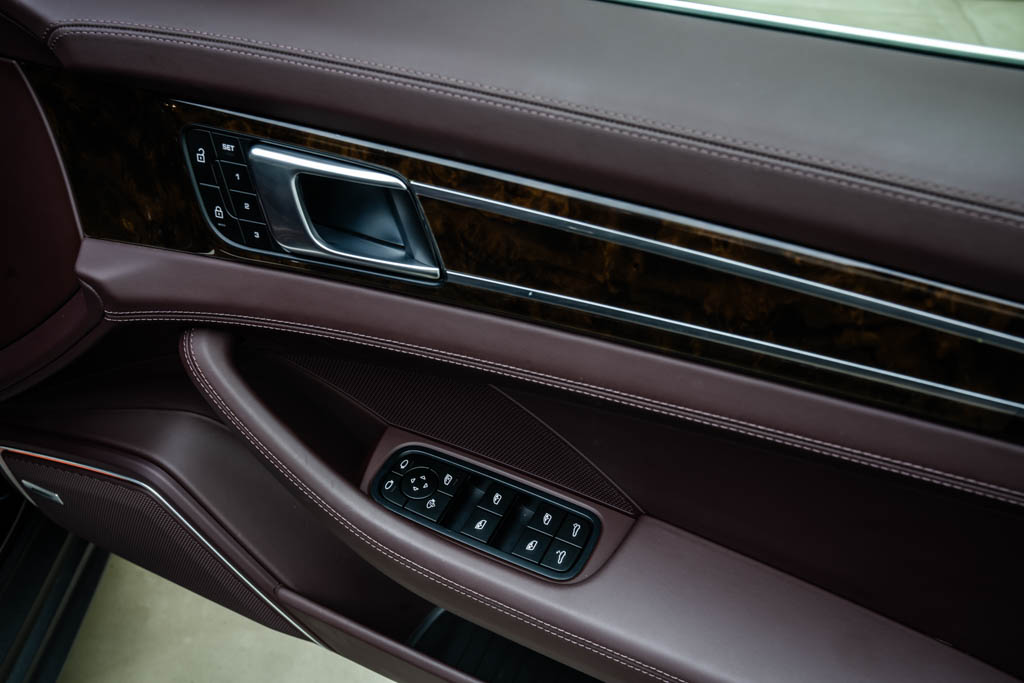 Porsche Panamera Turbo S