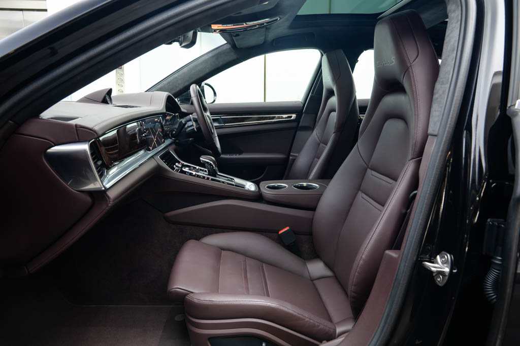 Porsche Panamera Turbo S