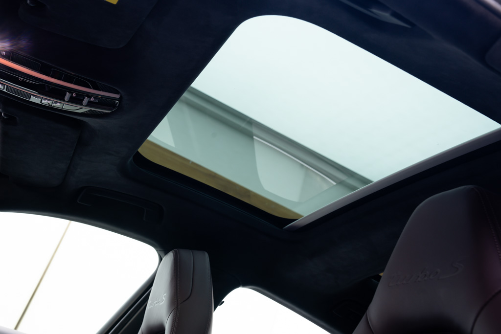 Porsche Panamera Turbo S