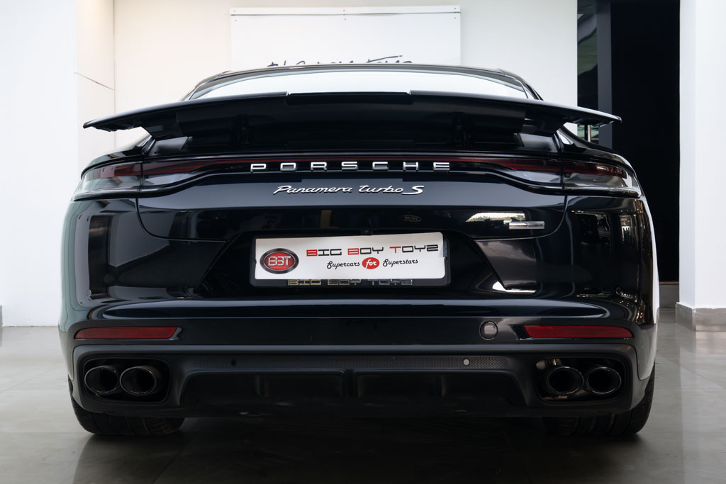 Porsche Panamera Turbo S