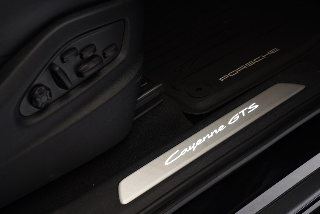 Porsche Cayenne GTS