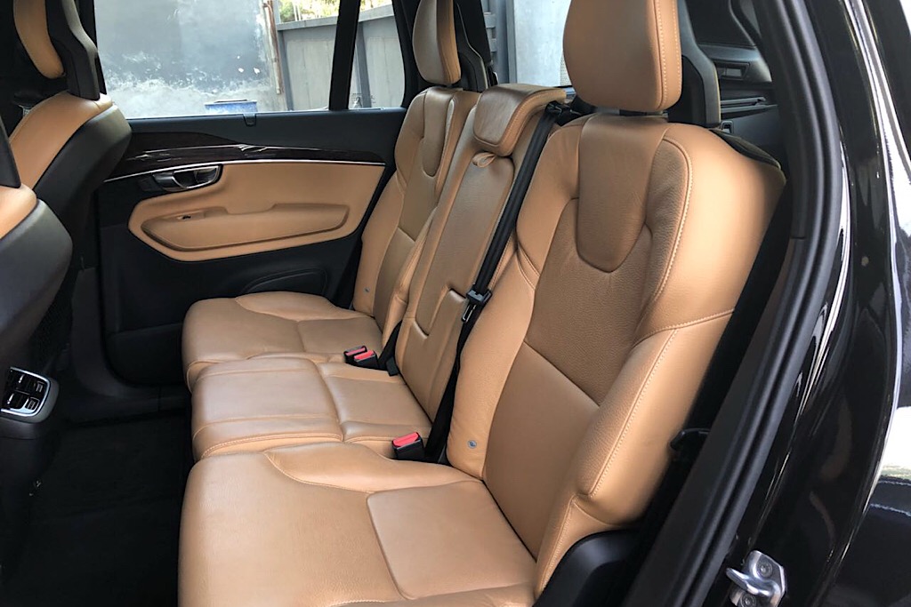 2016 Used Volvo XC90 Momentum