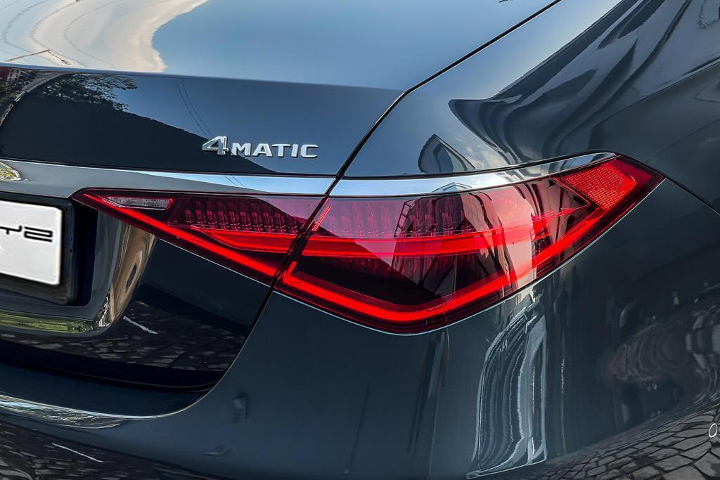 Mercedes-Benz S450 4matic