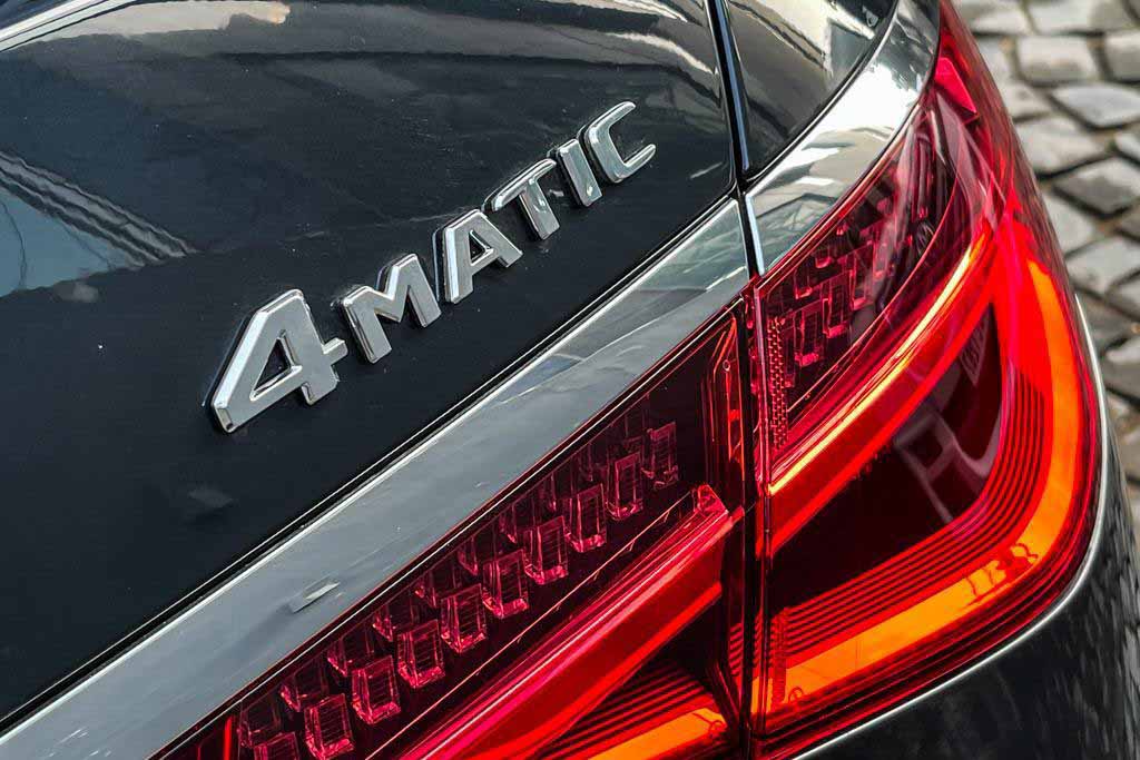 Mercedes-Benz S450 4matic