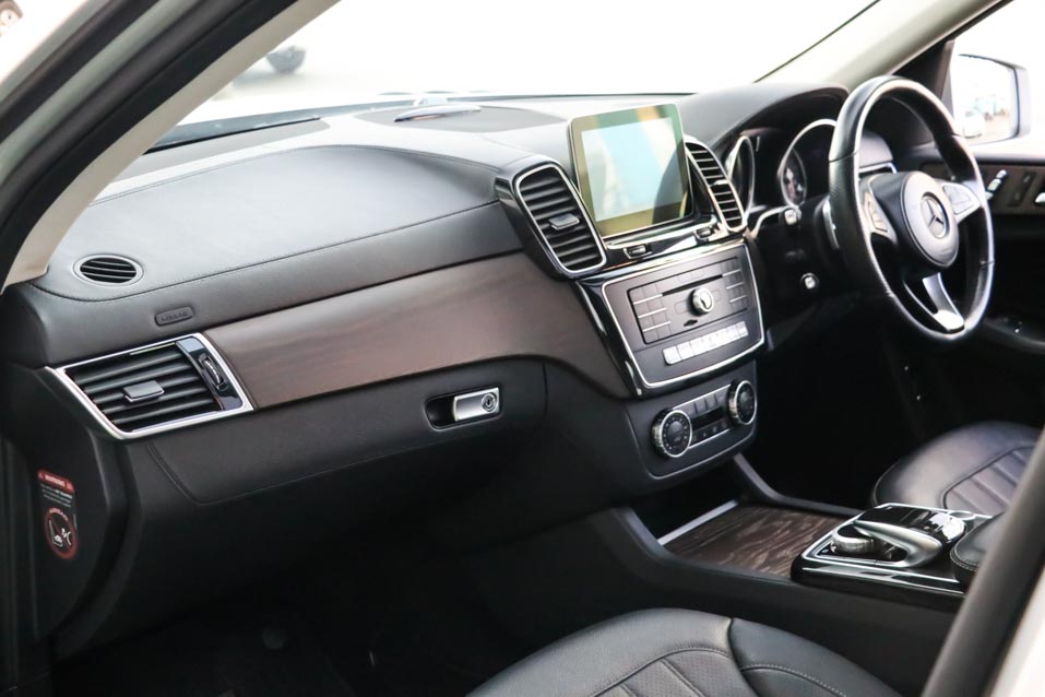 Mercedes Benz GLS 400