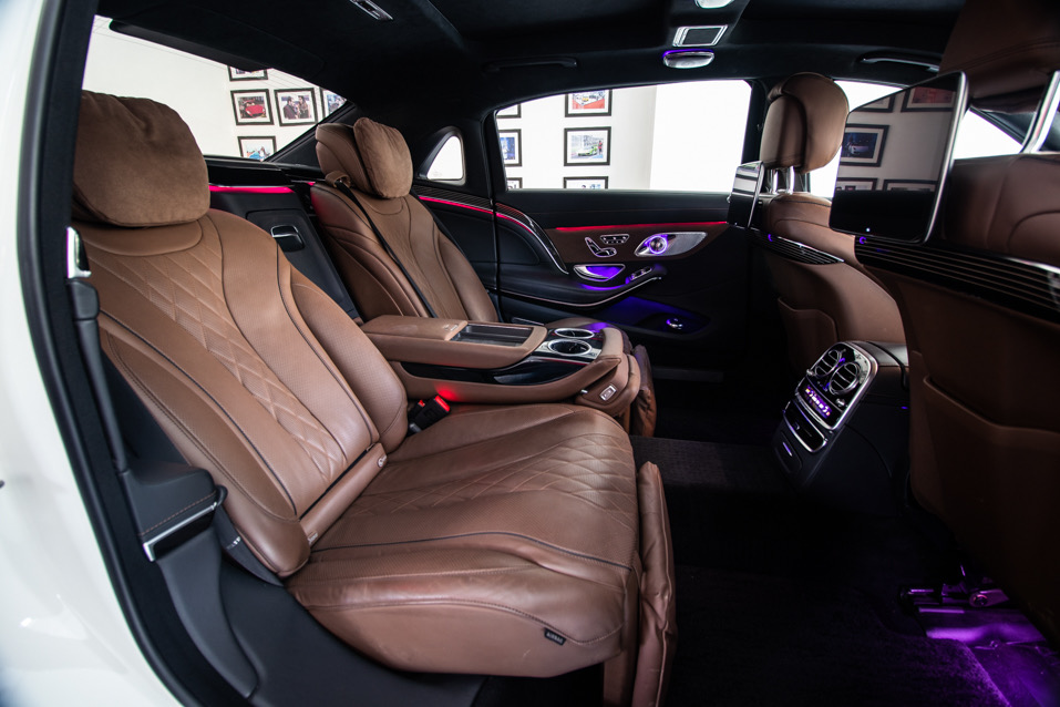 Mercedes Maybach S560