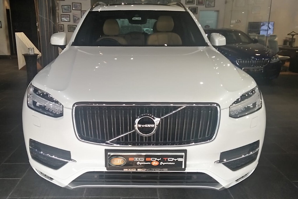 2017 Used Volvo XC90 Momentum